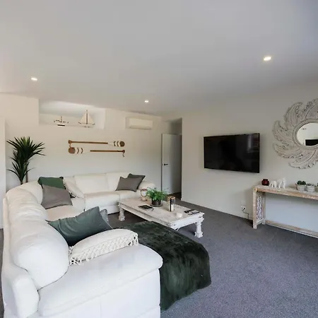 Luxury In Kaiteriteri Villa Exterior photo